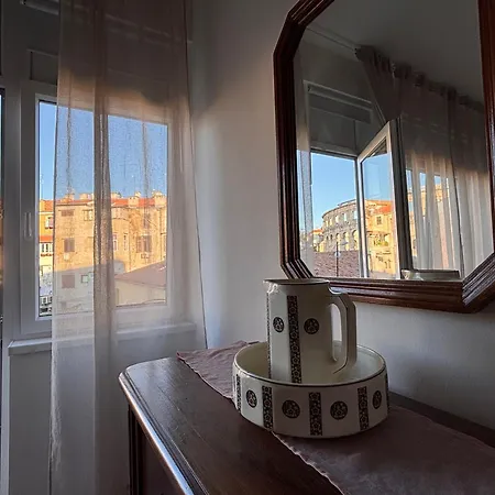 Lägenhet Colosseum Retreat